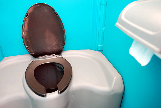 Best Portable restroom trailer rental  in Dayton, WA